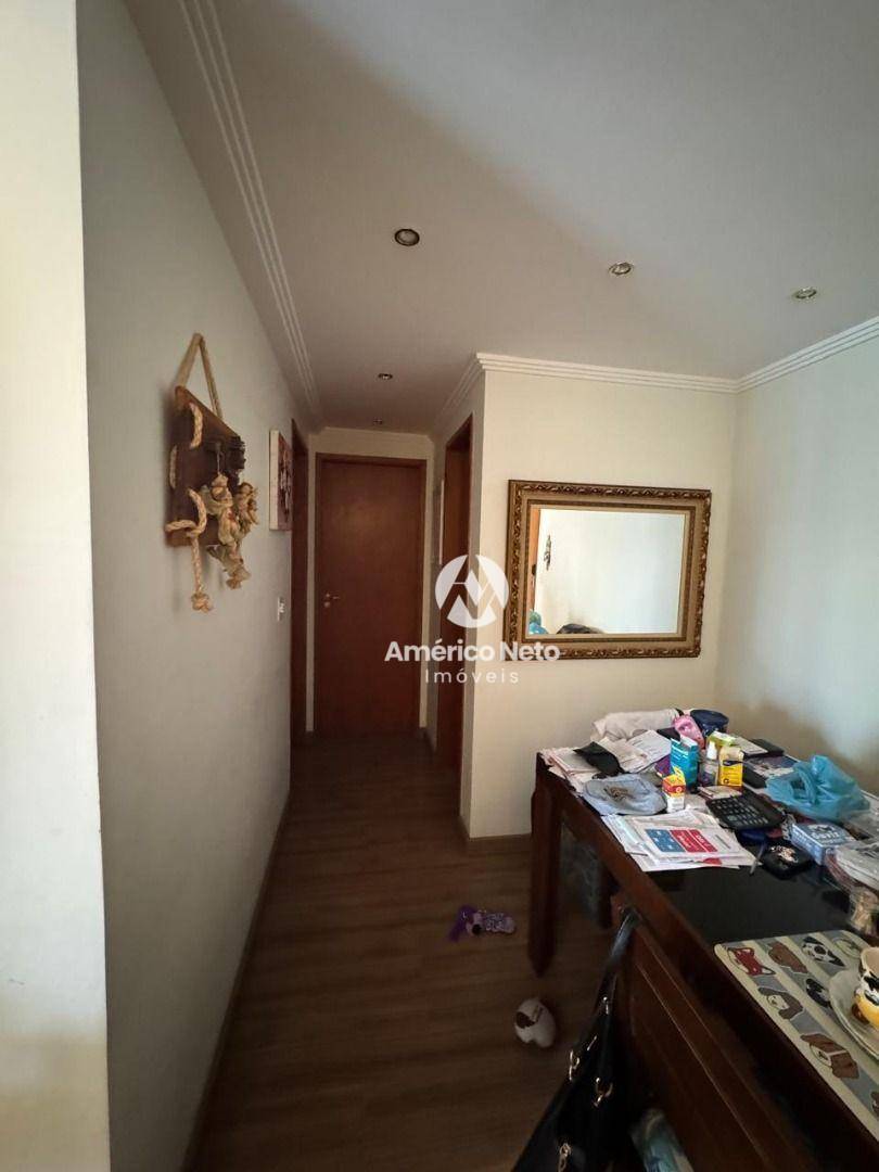 Apartamento à venda com 2 quartos, 65m² - Foto 9