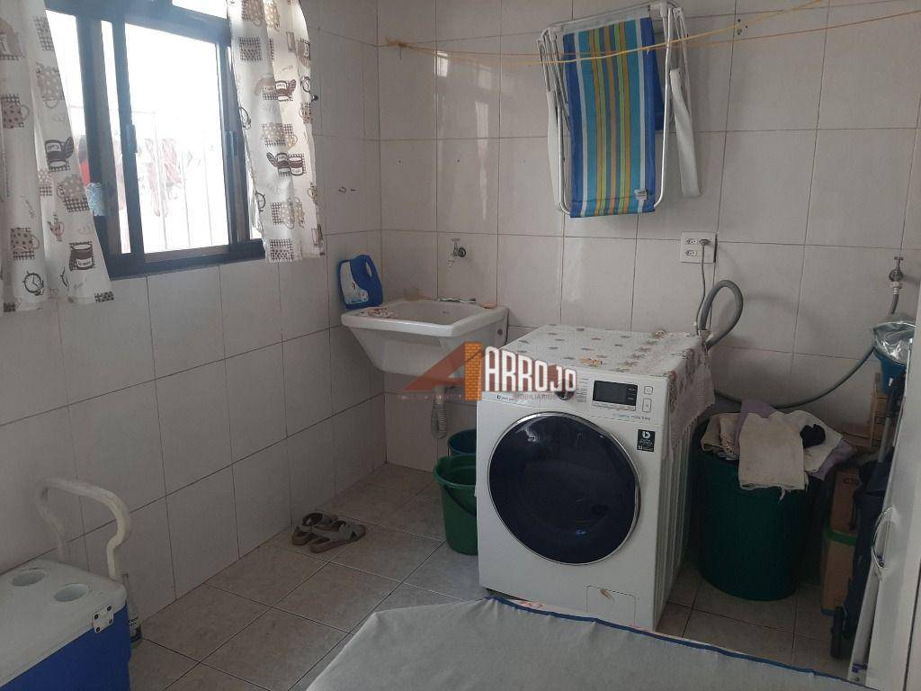 Sobrado à venda com 2 quartos, 97m² - Foto 9