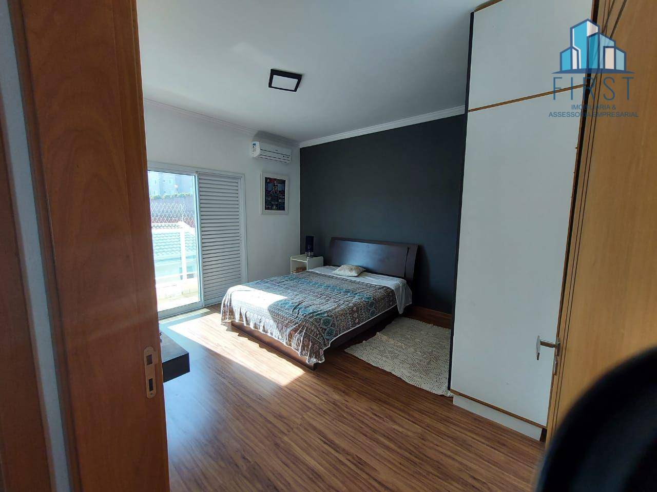 Casa de Condomínio à venda com 4 quartos, 350m² - Foto 19