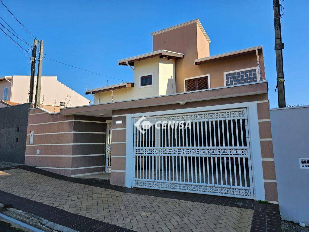 Casa à venda com 3 quartos, 262m² - Foto 4