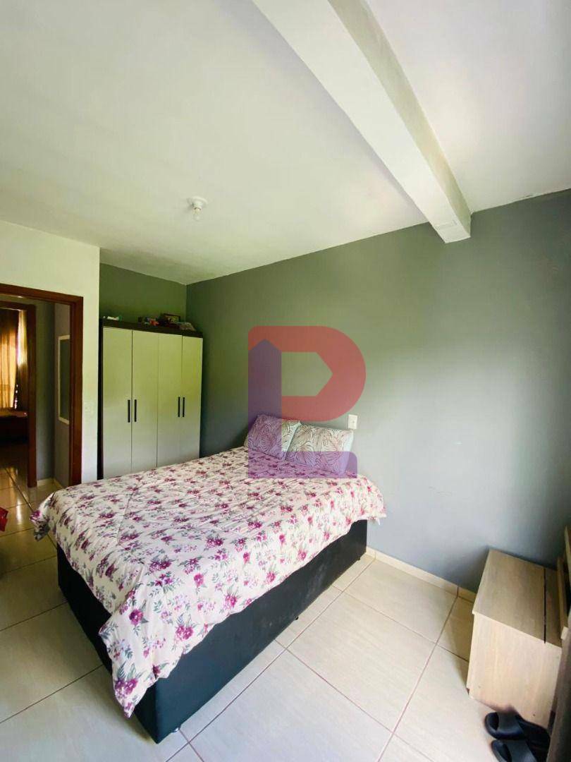 Casa à venda com 2 quartos, 65m² - Foto 7