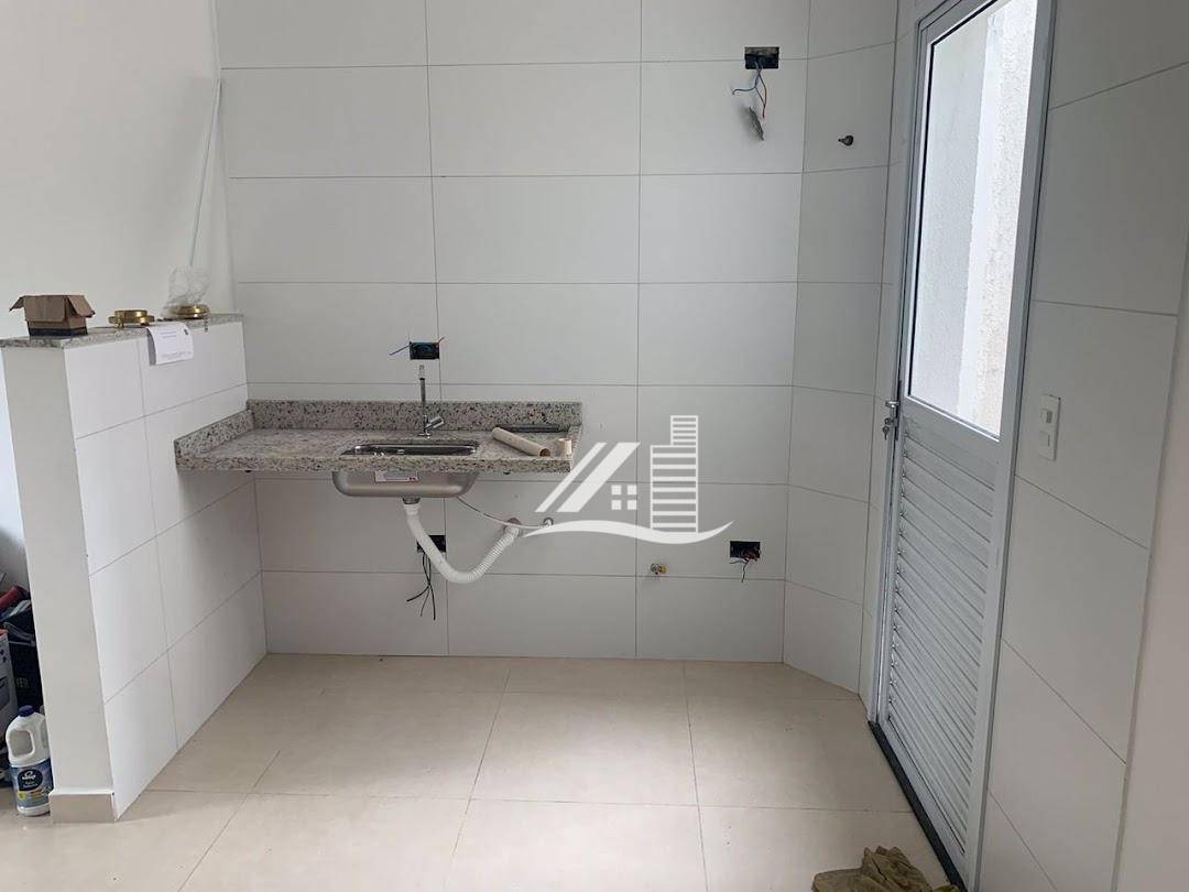 Apartamento à venda com 2 quartos, 45m² - Foto 2