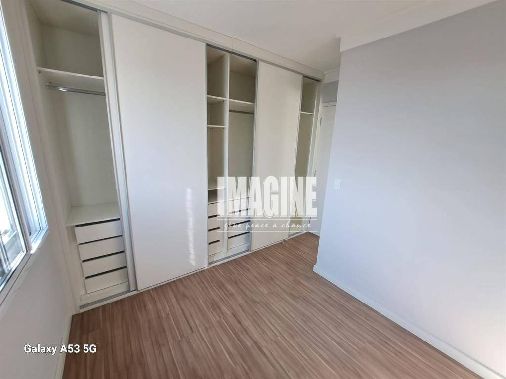 Apartamento à venda com 2 quartos, 63m² - Foto 6