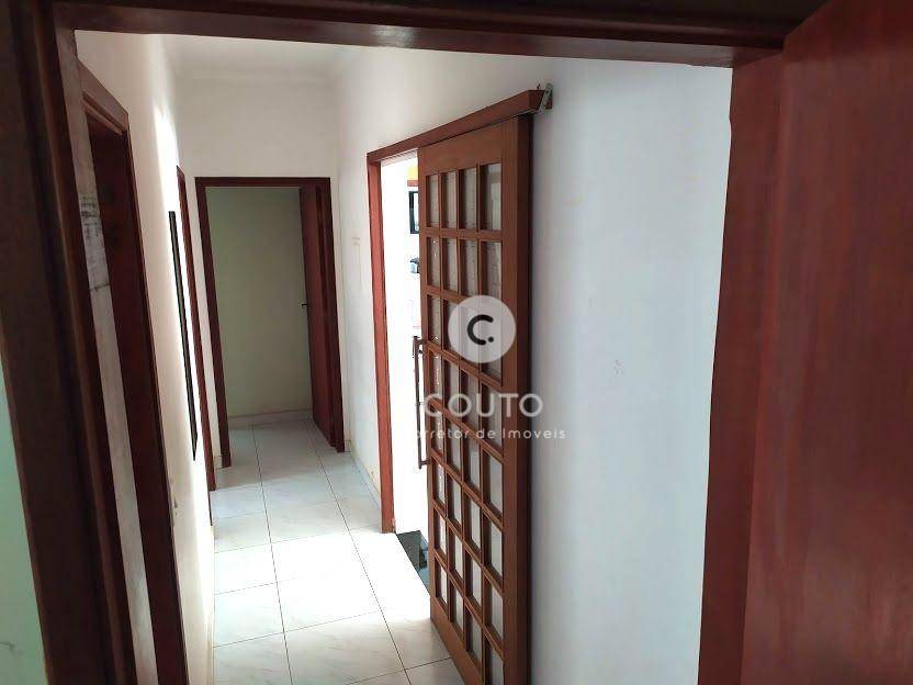 Casa à venda com 4 quartos, 154m² - Foto 24