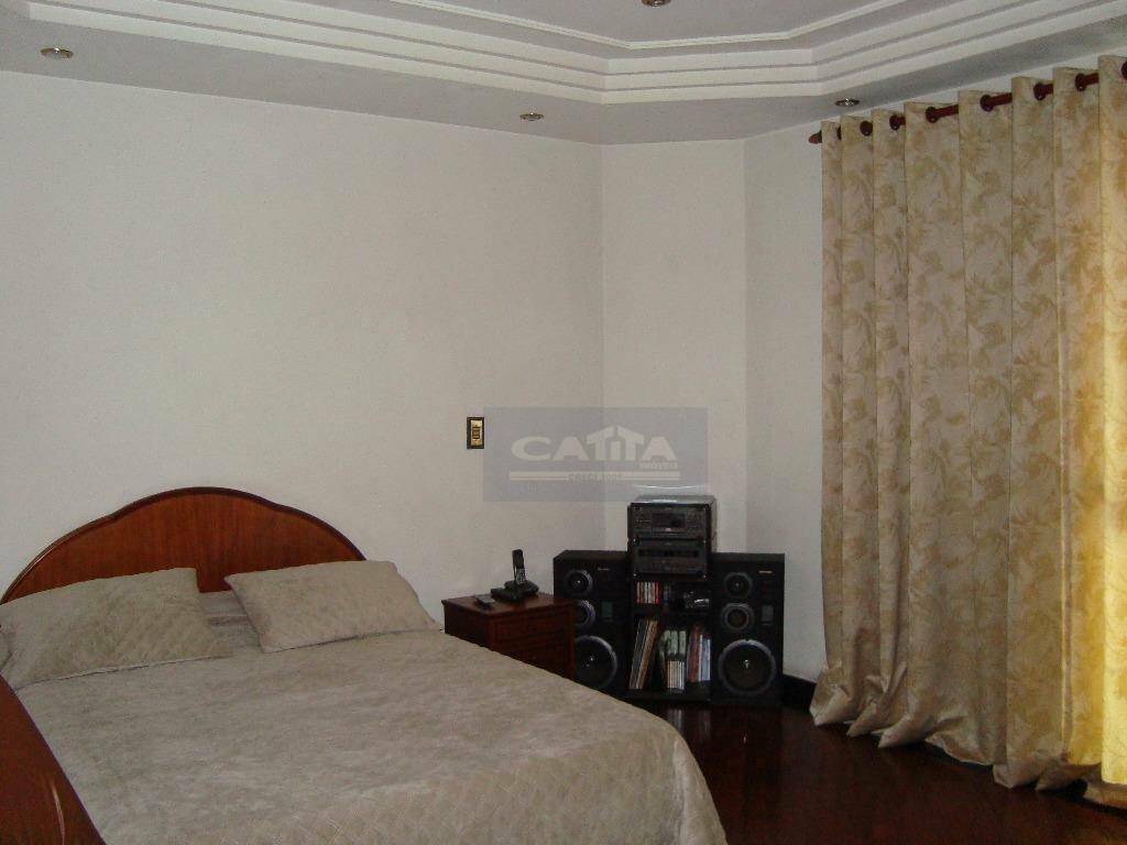 Apartamento à venda com 4 quartos, 242m² - Foto 6