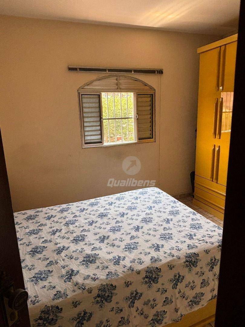 Sobrado à venda com 3 quartos, 240m² - Foto 11