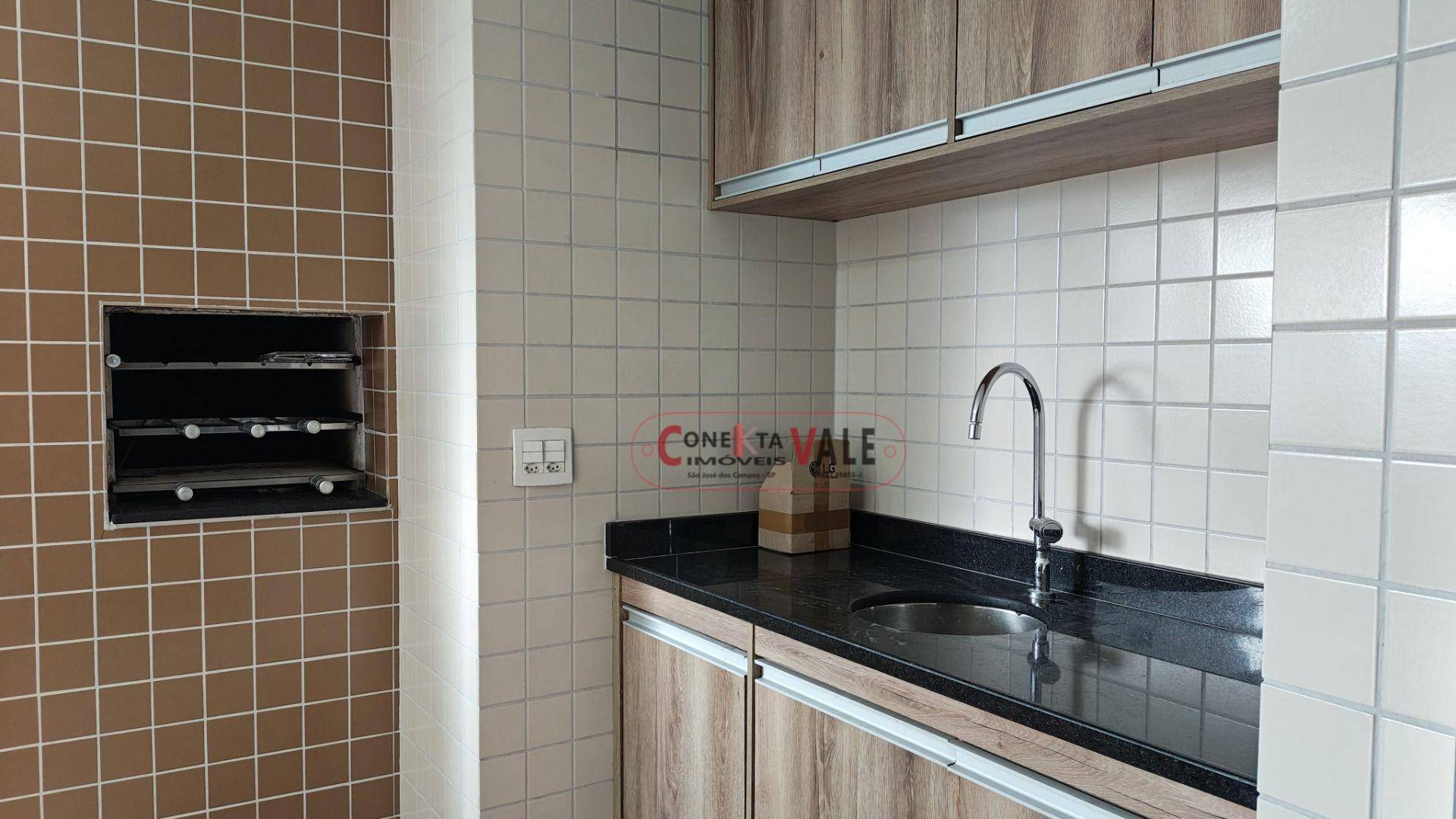 Apartamento para alugar com 4 quartos, 182m² - Foto 11