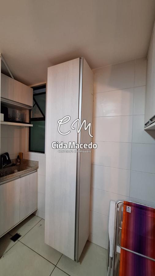 Apartamento à venda com 2 quartos, 66m² - Foto 16