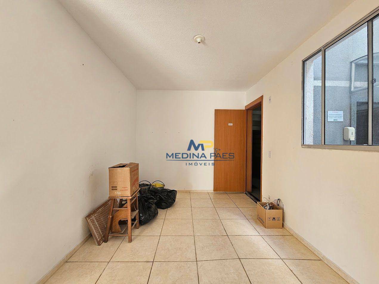 Apartamento à venda com 2 quartos, 55m² - Foto 3