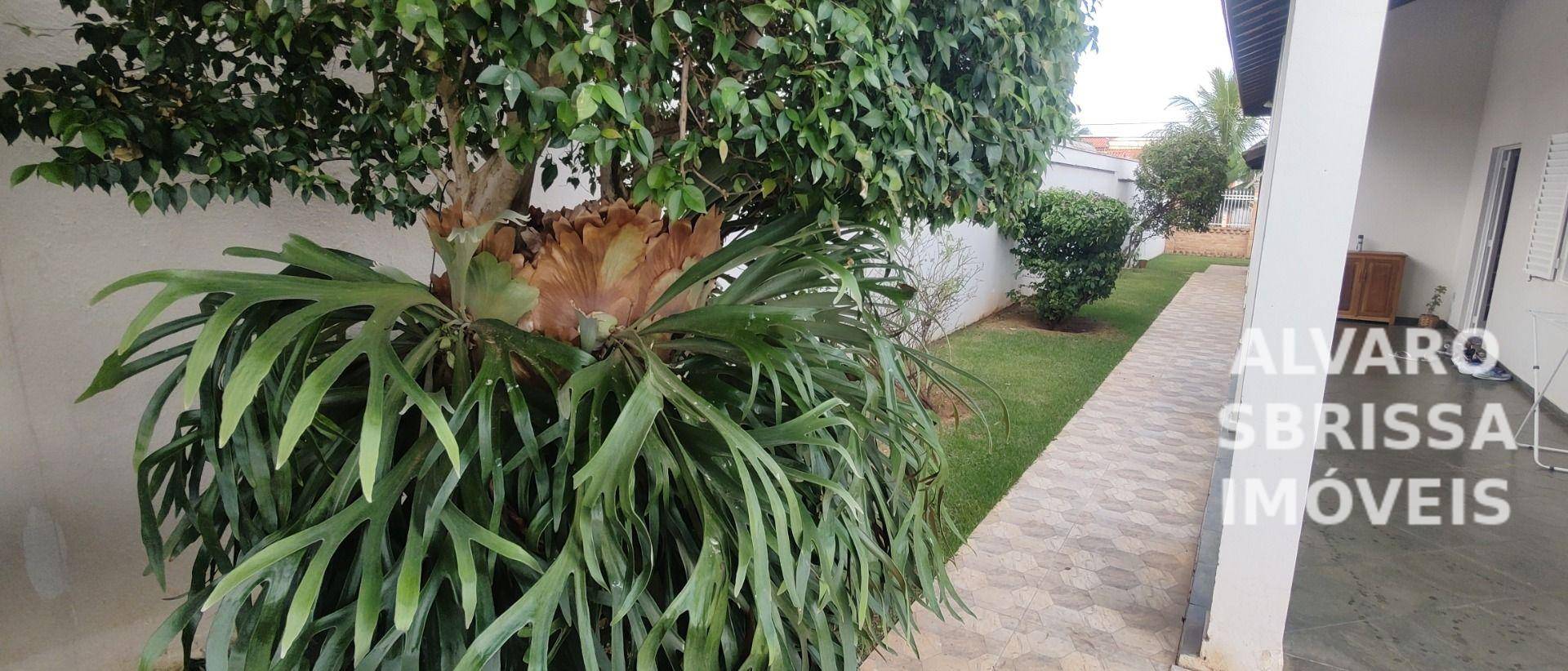Casa à venda com 3 quartos, 255m² - Foto 27