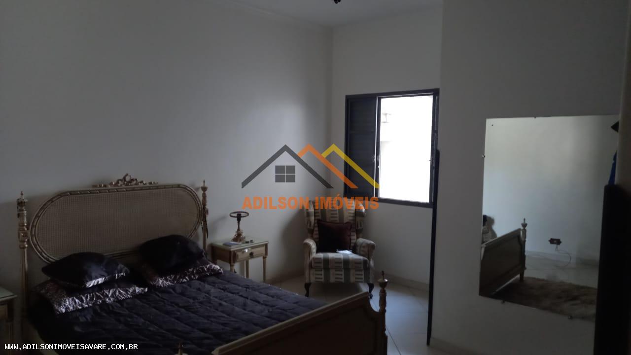 Casa à venda com 4 quartos, 540m² - Foto 13