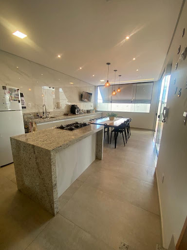 Casa à venda com 3 quartos, 230m² - Foto 9