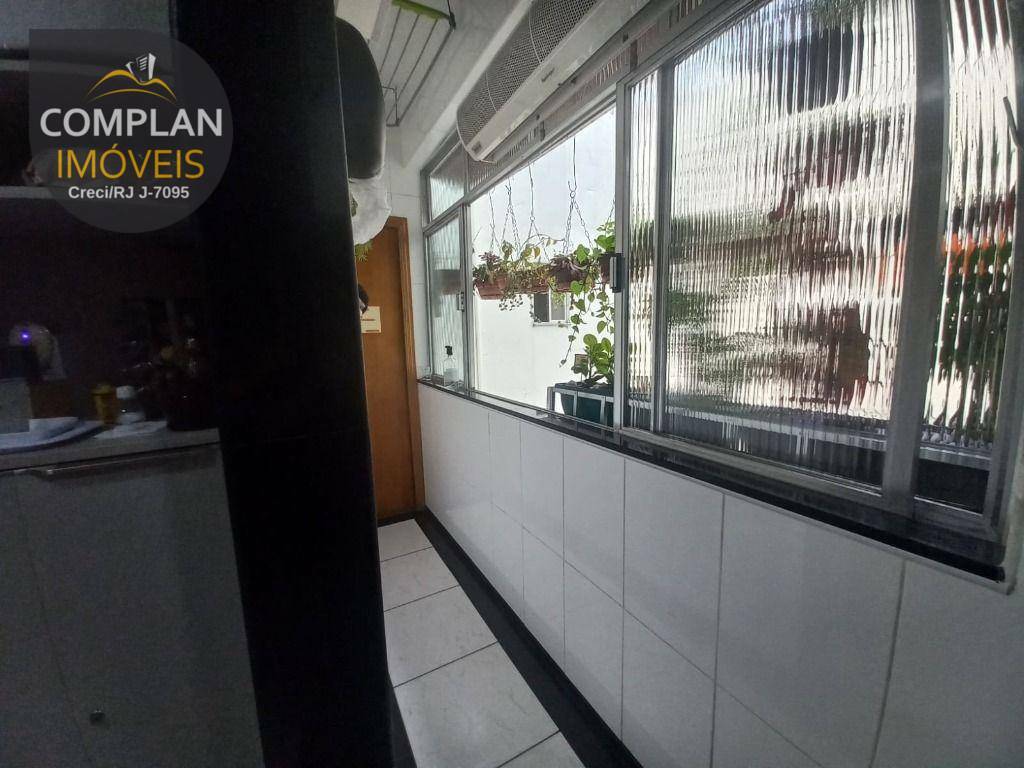 Apartamento à venda com 2 quartos, 125m² - Foto 42