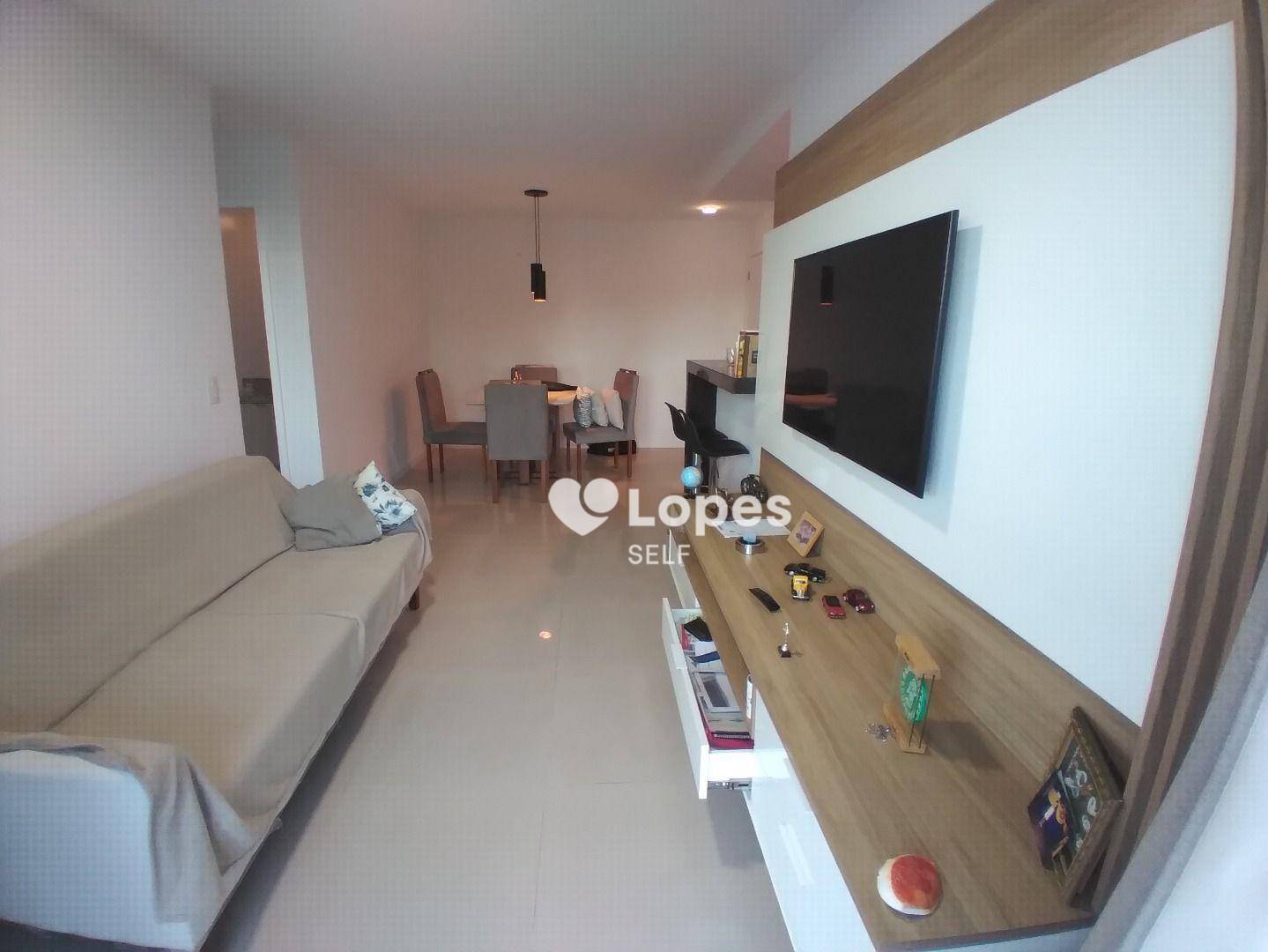 Apartamento à venda com 2 quartos, 80m² - Foto 4