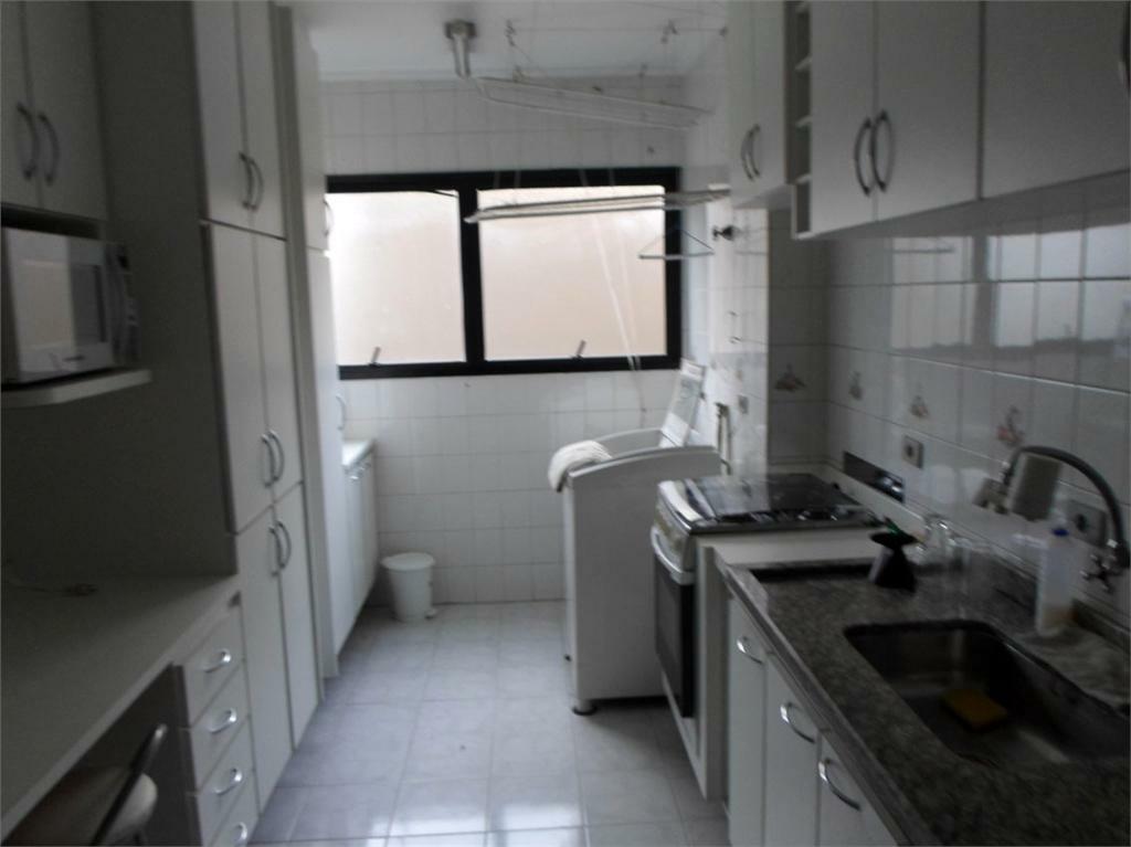 Apartamento para alugar com 2 quartos, 67m² - Foto 9