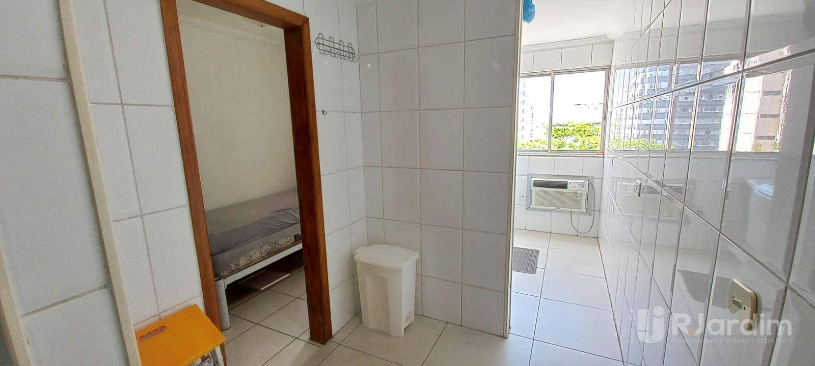 Apartamento à venda e aluguel com 3 quartos, 155m² - Foto 19