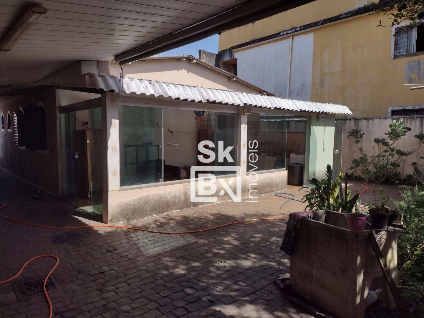 Casa à venda com 3 quartos, 237m² - Foto 22