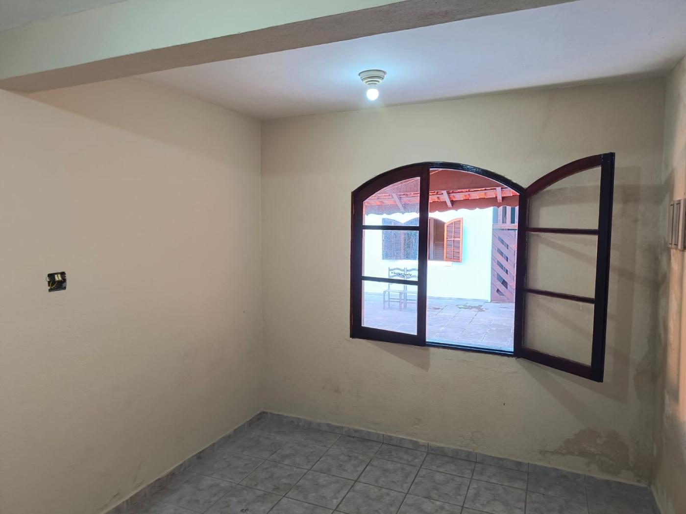 Casa à venda com 3 quartos, 360m² - Foto 22