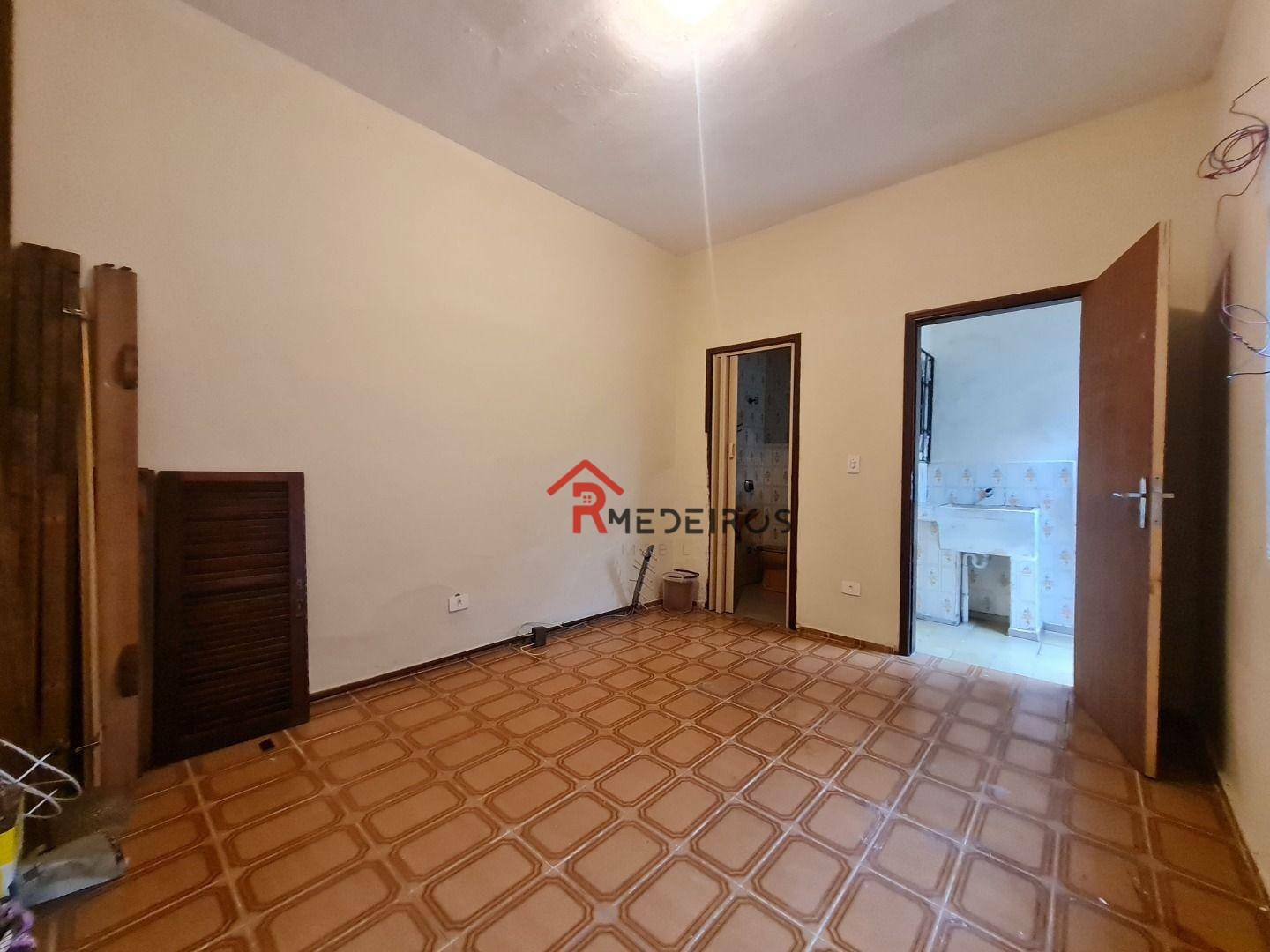 Casa à venda com 3 quartos, 100m² - Foto 17