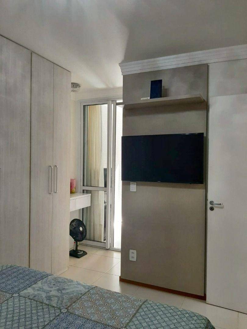 Apartamento à venda com 3 quartos, 105m² - Foto 9