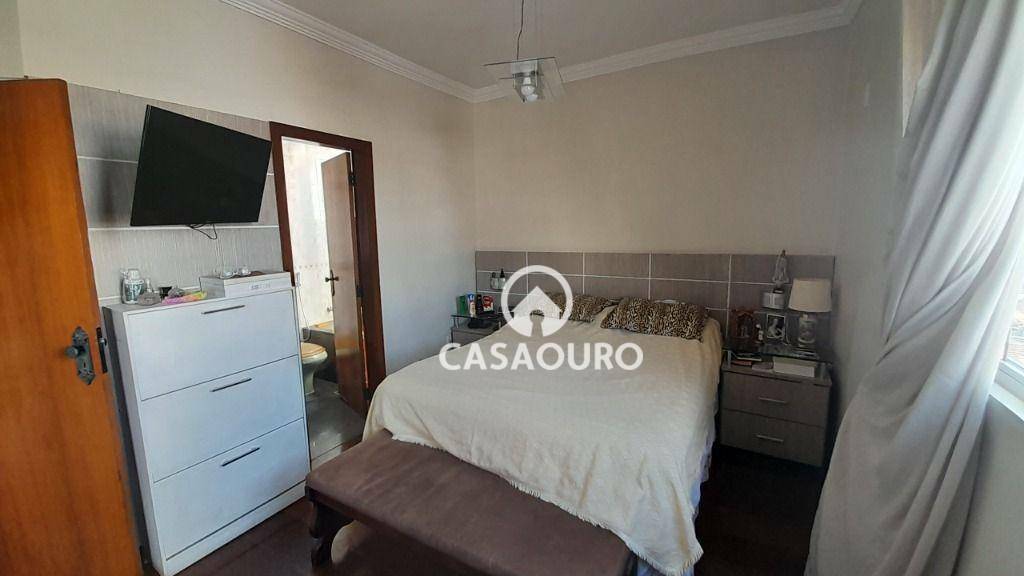 Cobertura à venda com 5 quartos, 200m² - Foto 17