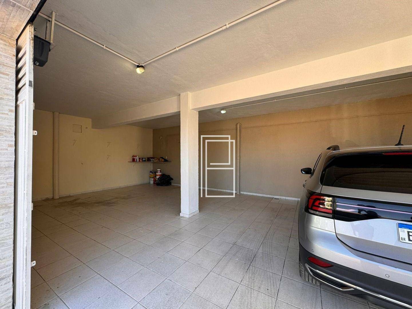 Casa à venda com 4 quartos, 230m² - Foto 23