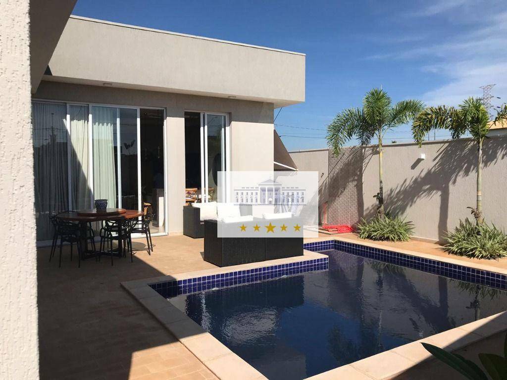 Casa de Condomínio à venda com 3 quartos, 237m² - Foto 1