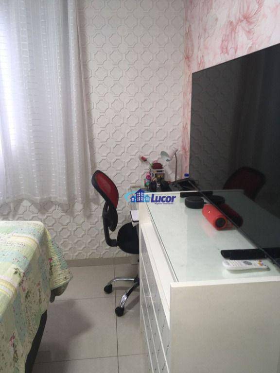 Sobrado à venda com 2 quartos, 65m² - Foto 1