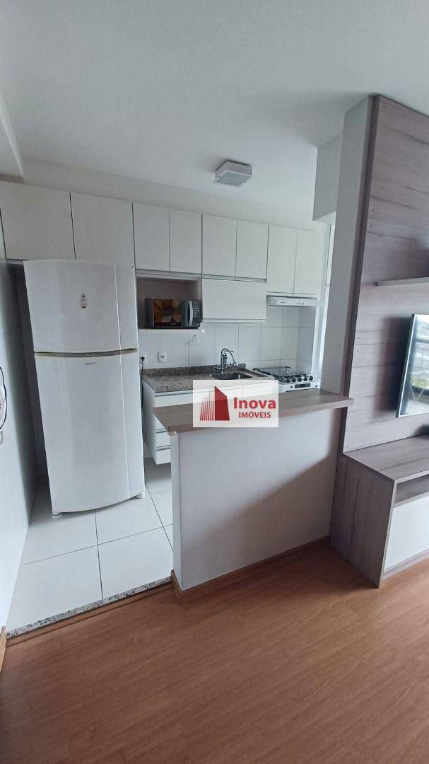 Apartamento para alugar com 2 quartos, 69m² - Foto 13