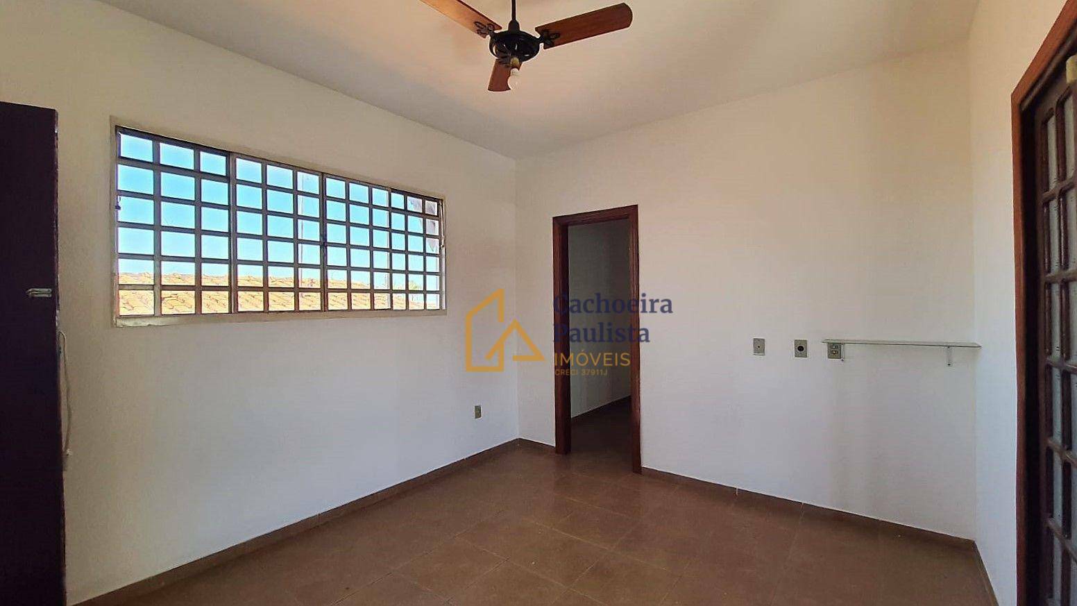 Casa à venda com 3 quartos, 245m² - Foto 13