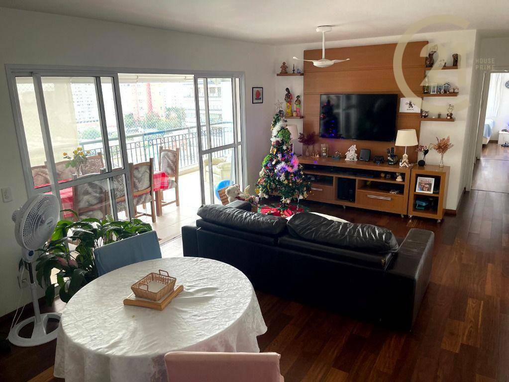 Apartamento à venda com 3 quartos, 150m² - Foto 2