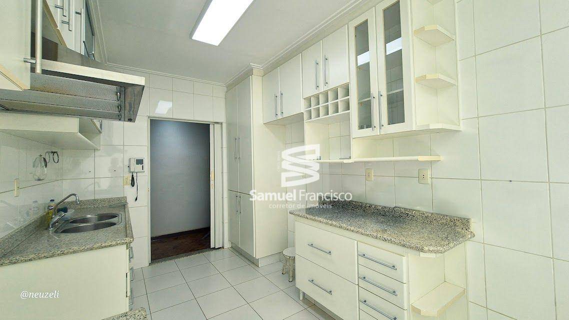 Casa à venda com 3 quartos, 180m² - Foto 7