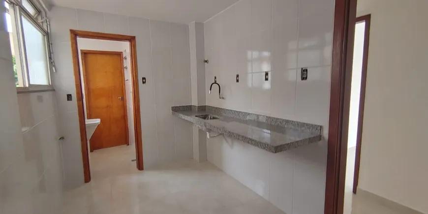 Apartamento à venda com 2 quartos, 100m² - Foto 27