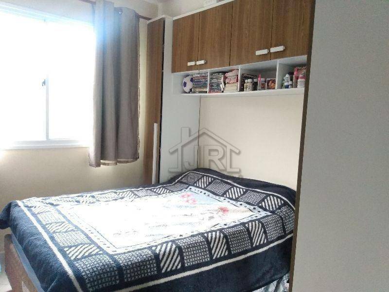 Apartamento à venda com 2 quartos, 35m² - Foto 13