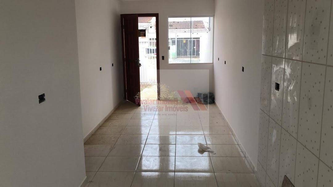 Casa à venda com 2 quartos, 48m² - Foto 8