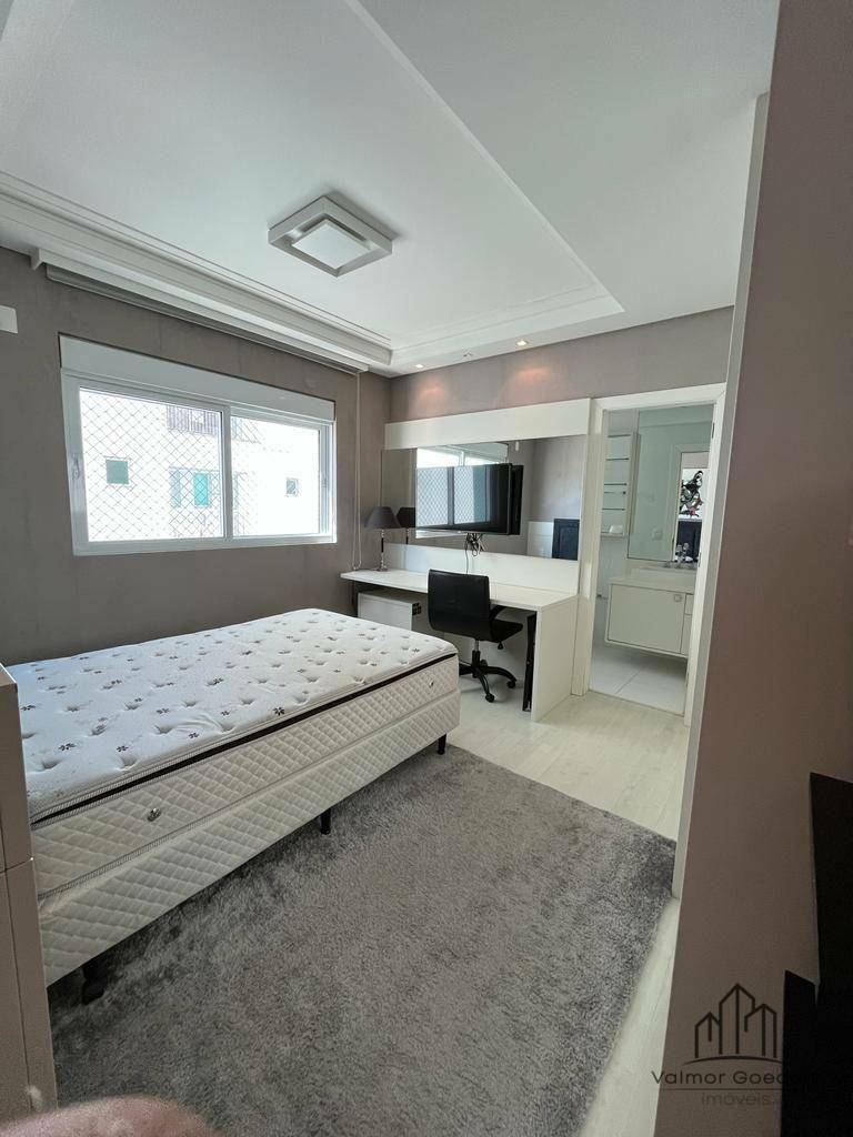 Apartamento à venda com 3 quartos, 185m² - Foto 19