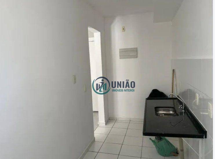 Apartamento à venda com 2 quartos, 68m² - Foto 11