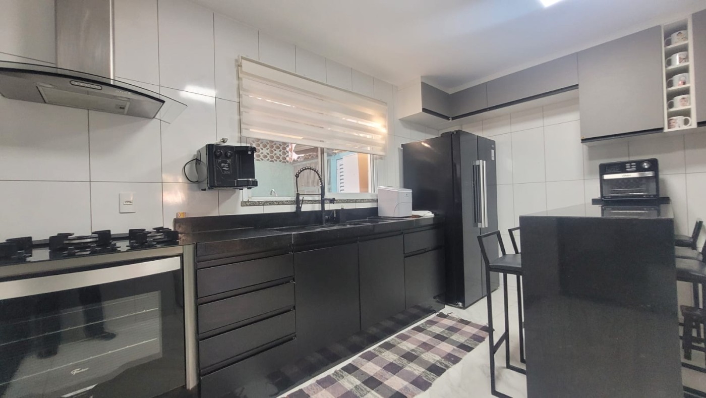 Apartamento à venda com 4 quartos, 180m² - Foto 30