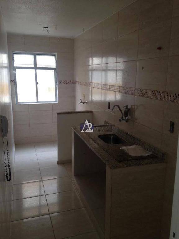 Apartamento à venda com 2 quartos, 52m² - Foto 4