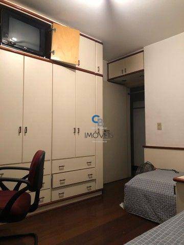 Apartamento à venda com 3 quartos, 187m² - Foto 12