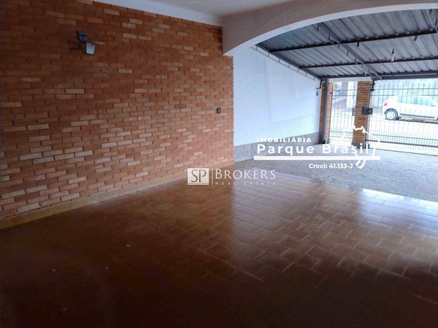 Casa à venda com 3 quartos, 200m² - Foto 37