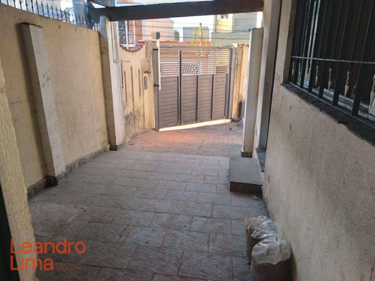 Casa à venda e aluguel com 3 quartos, 100m² - Foto 6