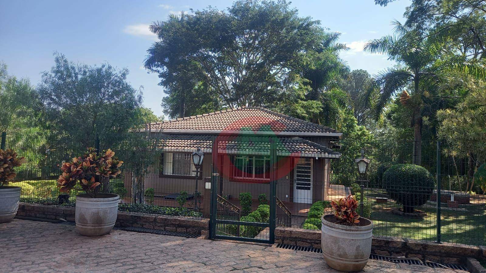 Chácara à venda com 6 quartos, 1100m² - Foto 32