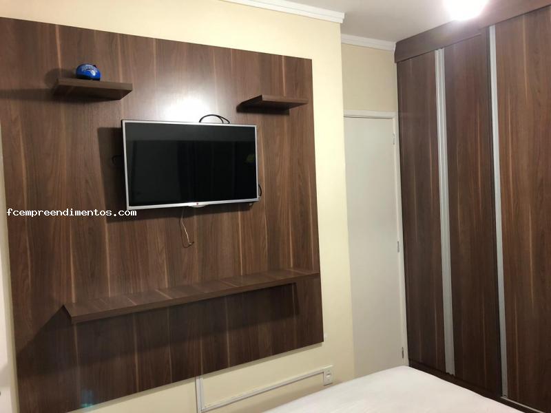 Apartamento à venda com 2 quartos, 47m² - Foto 2