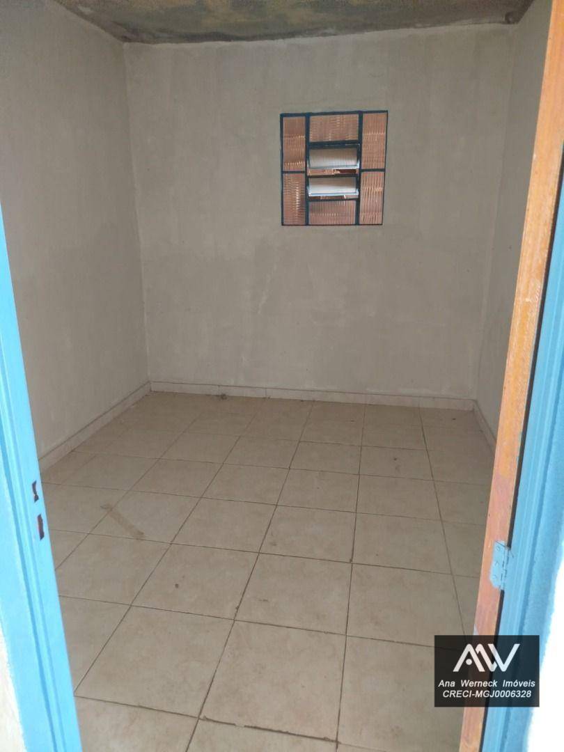 Casa à venda com 3 quartos, 73m² - Foto 8