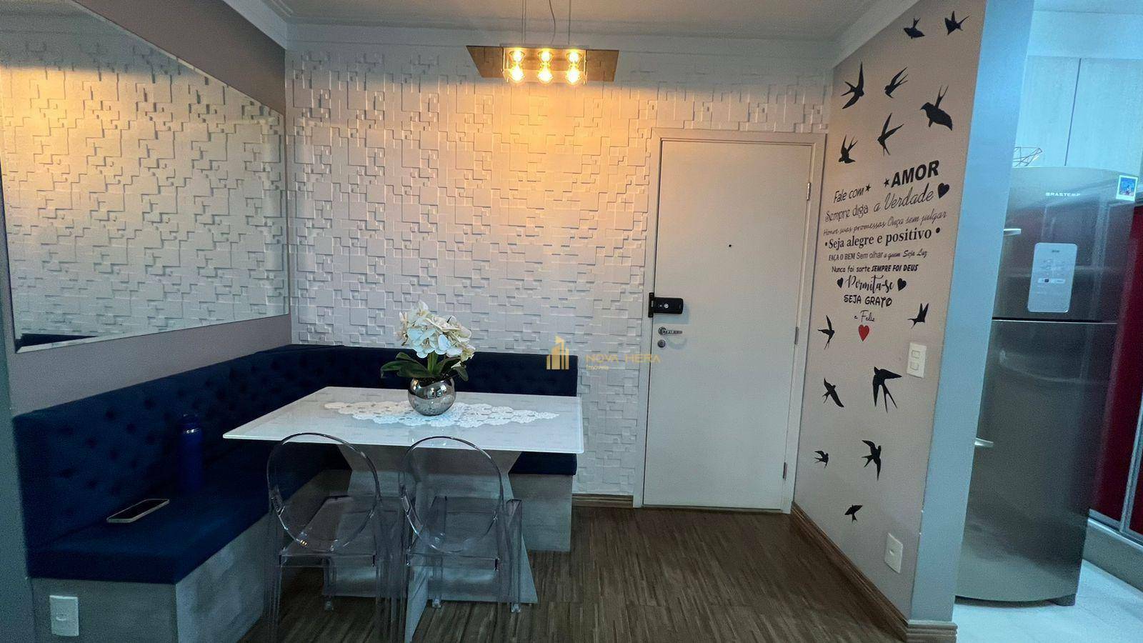 Apartamento à venda com 2 quartos, 61m² - Foto 4