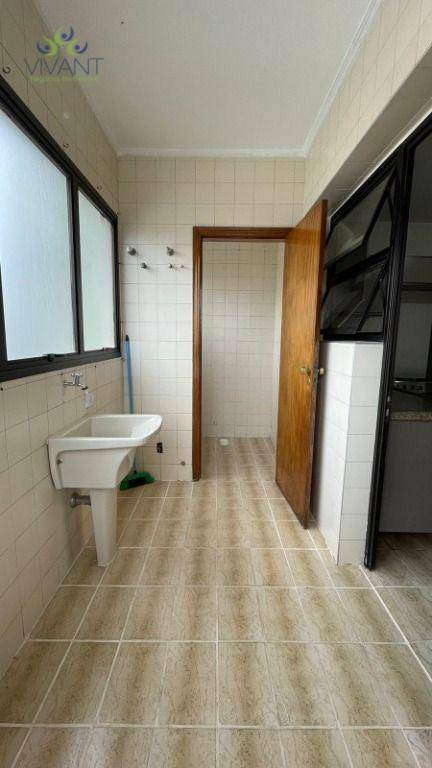 Apartamento à venda com 3 quartos, 161M2 - Foto 3