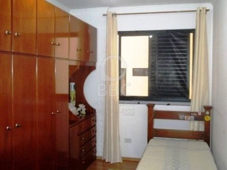 Apartamento à venda com 2 quartos, 63m² - Foto 14