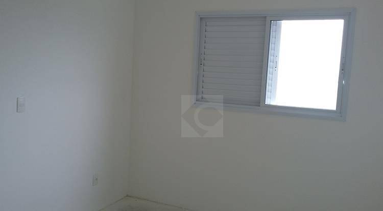 Apartamento à venda com 2 quartos, 67m² - Foto 5