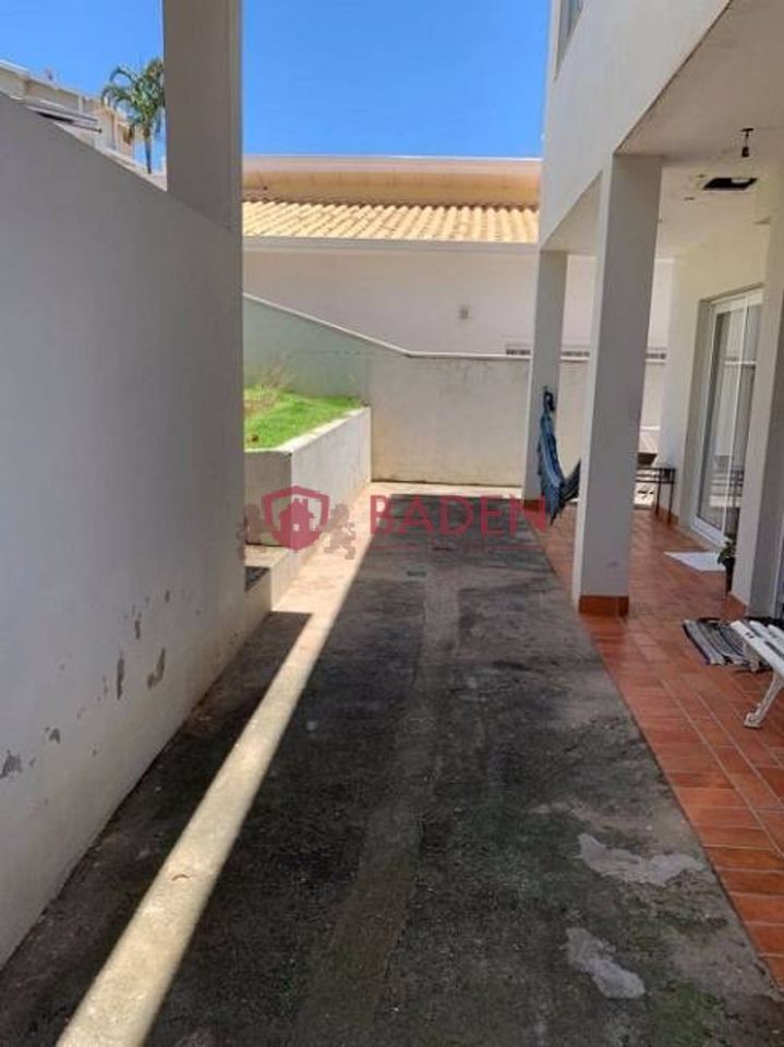 Casa de Condomínio à venda com 3 quartos, 240m² - Foto 20